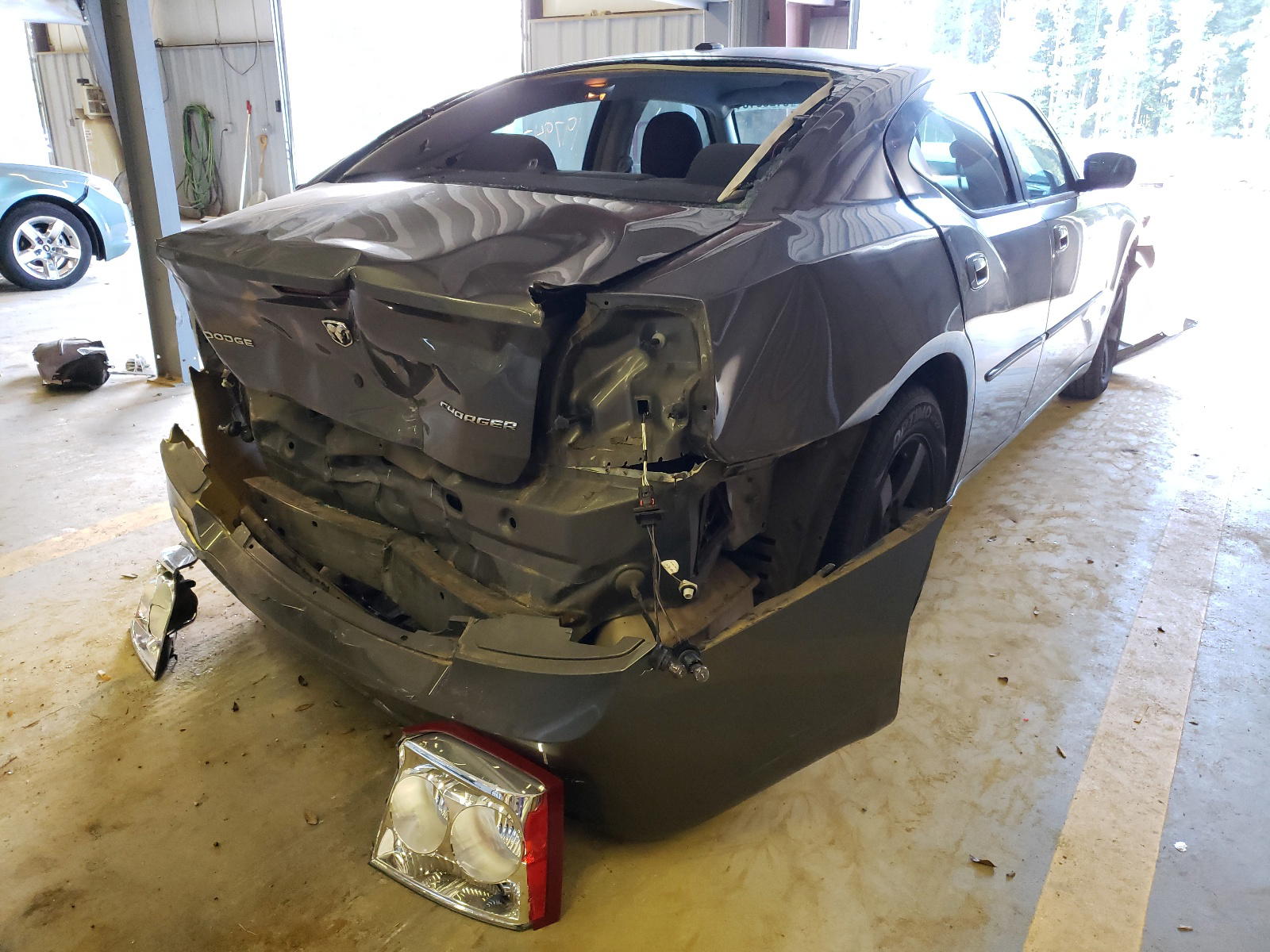 Photo 4 from auction – 2010 DODGE CHARGER with VIN 2B3CA3CV0AH227089