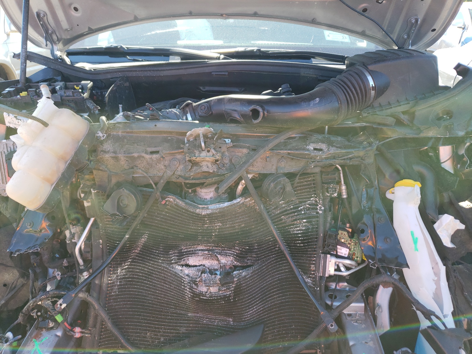 Photo 7 from auction – 2019 JEEP GRAND CHER with VIN 1C4RJFBG3KC653666