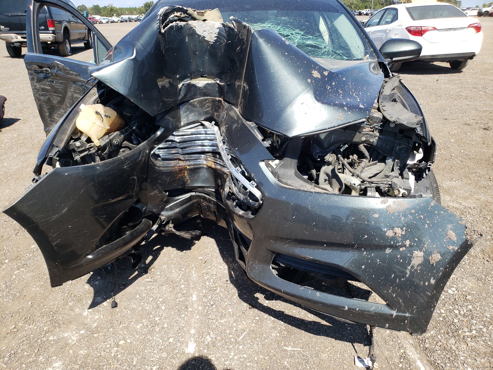 Photo 7 from auction – 2015 FORD FUSION S with VIN 3FA6P0G74FR294963