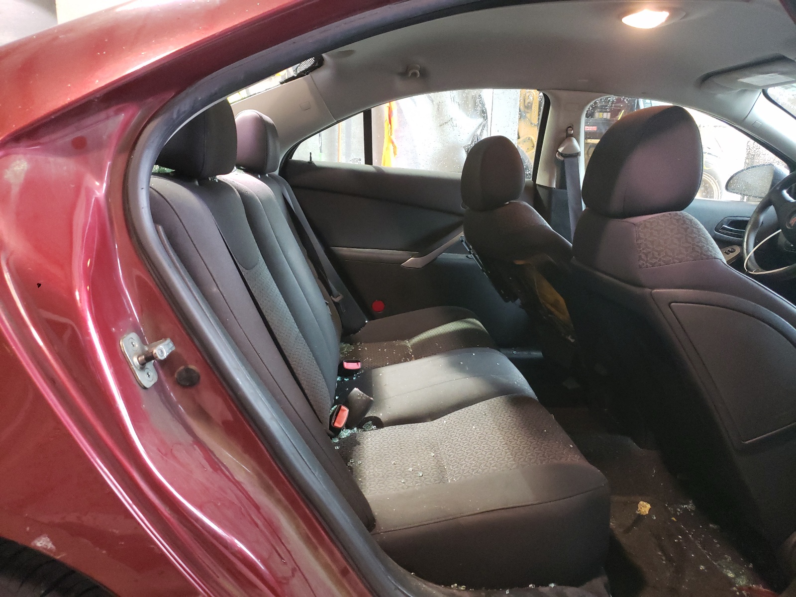 Photo 18 from auction – 2009 PONTIAC G6 with VIN 1G2ZG57B294197609