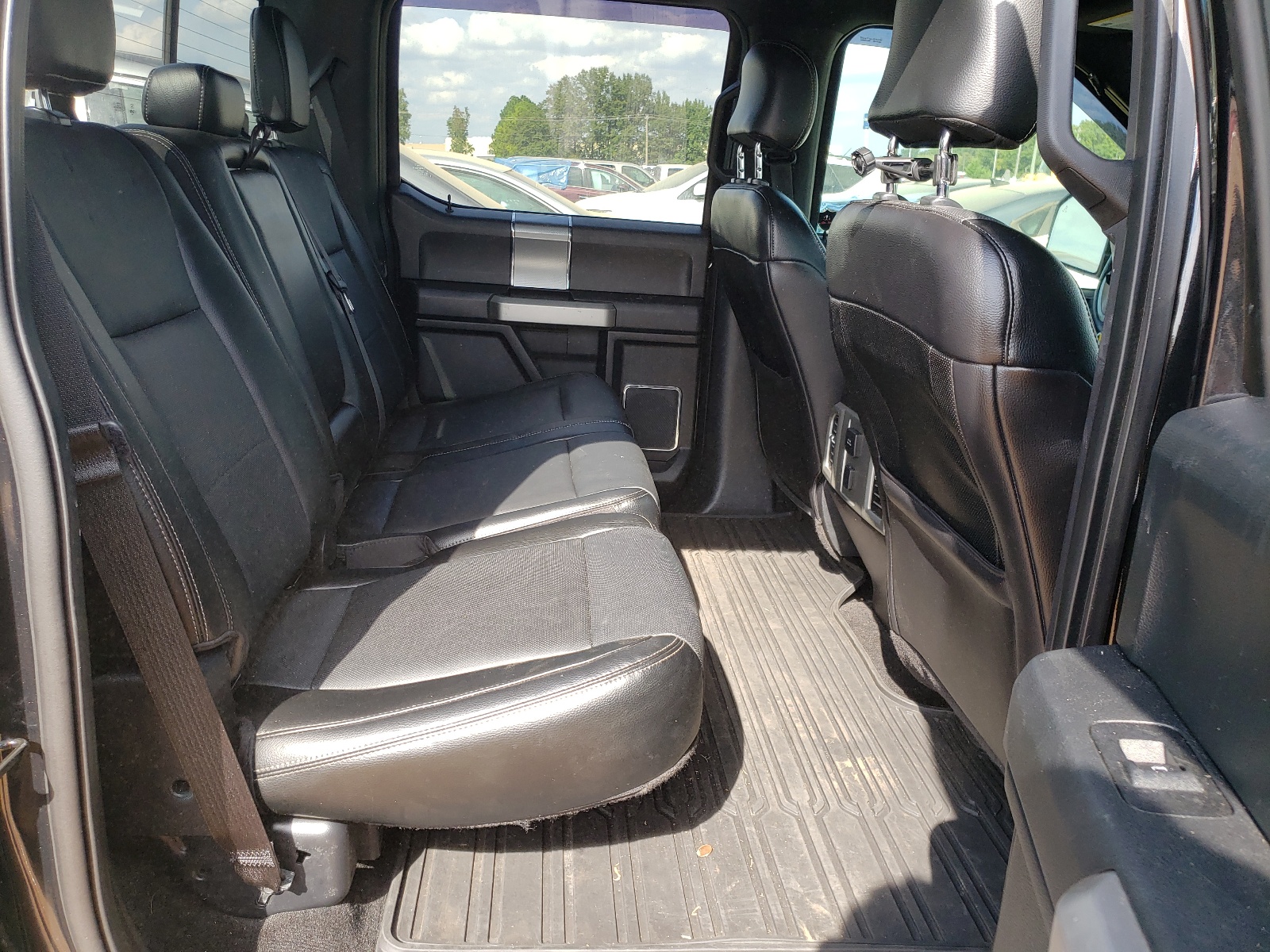 Photo 6 from auction – 2015 FORD F150 SUPER with VIN 1FTEW1EG0FFA27639