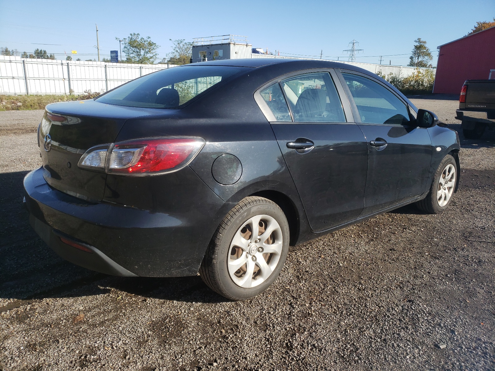 Photo 4 from auction – 2010 MAZDA 3 I with VIN JM1BL1SF1A1122157
