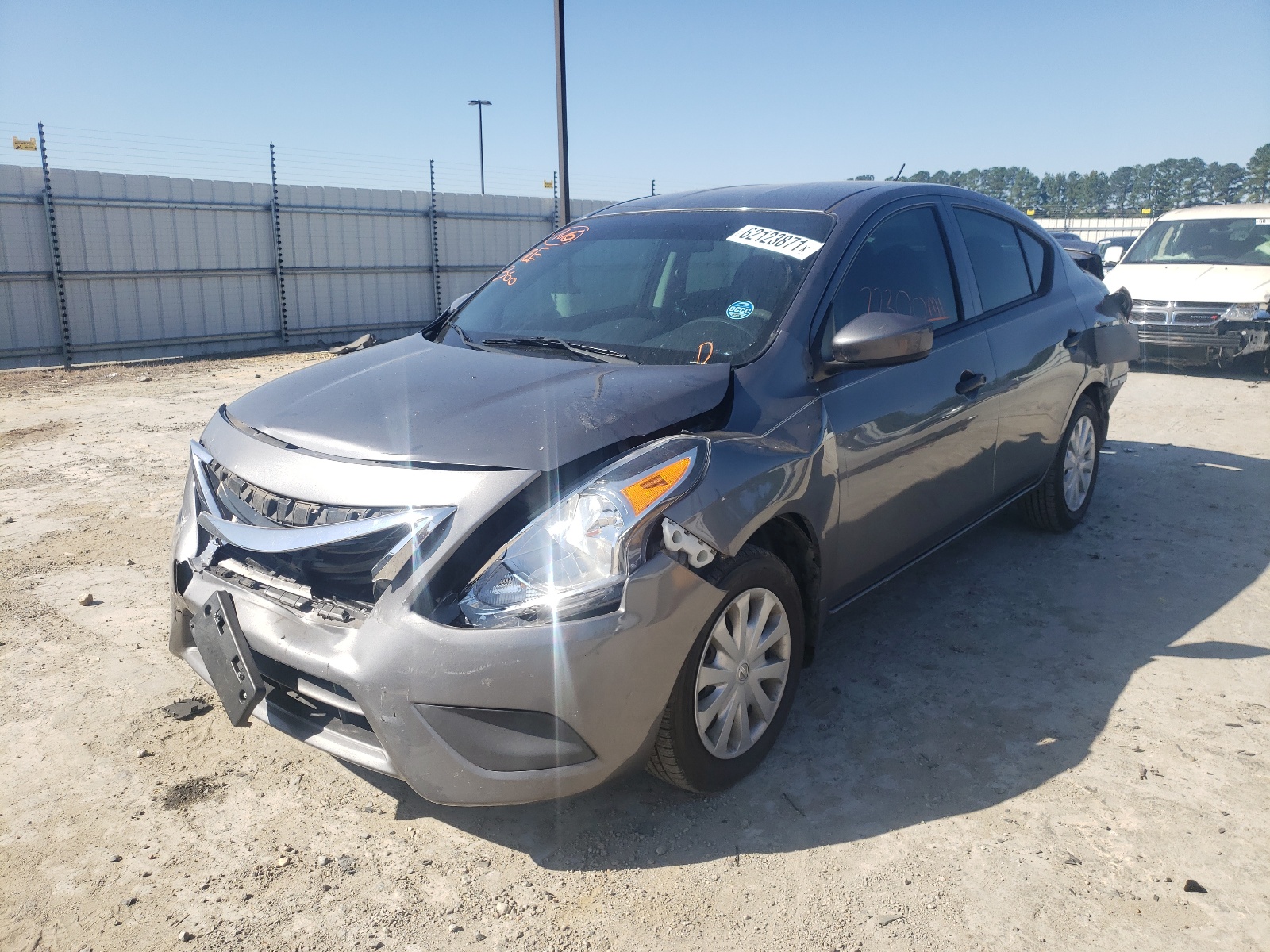 Photo 2 from auction – 2016 NISSAN VERSA S with VIN 3N1CN7AP0GL851976