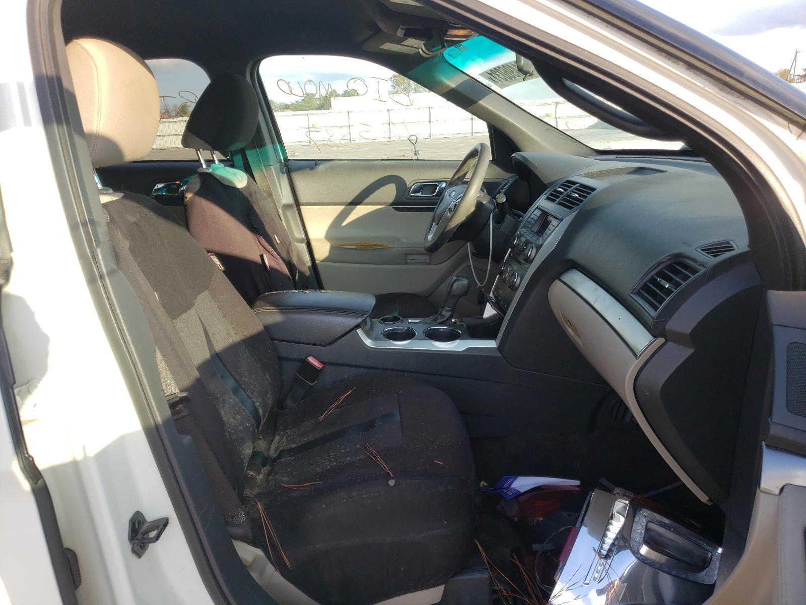 Photo 5 from auction – 2012 FORD EXPLORER with VIN 1FMHK7B86CGA22617