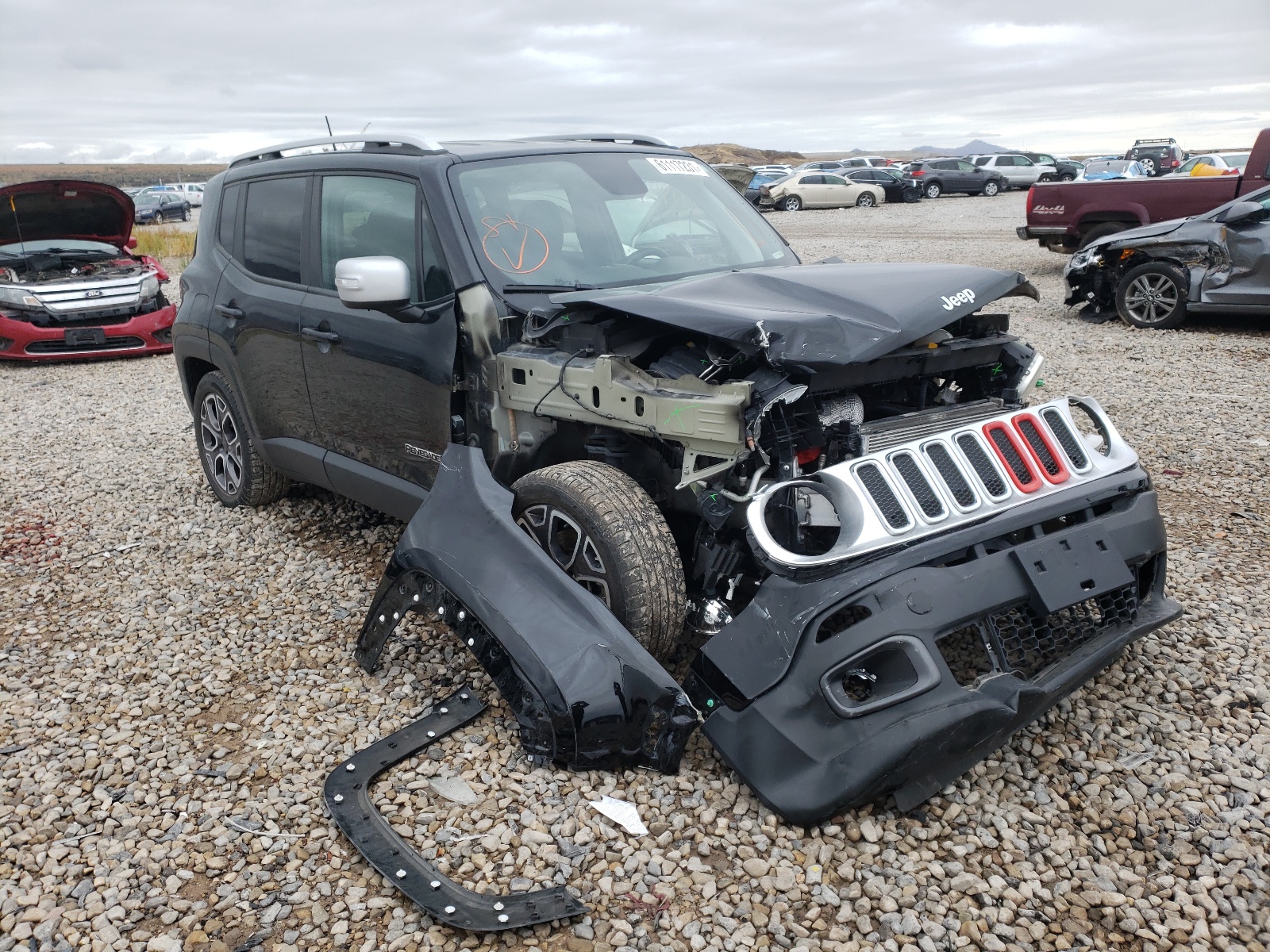 JEEP RENEGADE L 2018 with VIN ZACCJADB4JPH90667 - Photo from auction