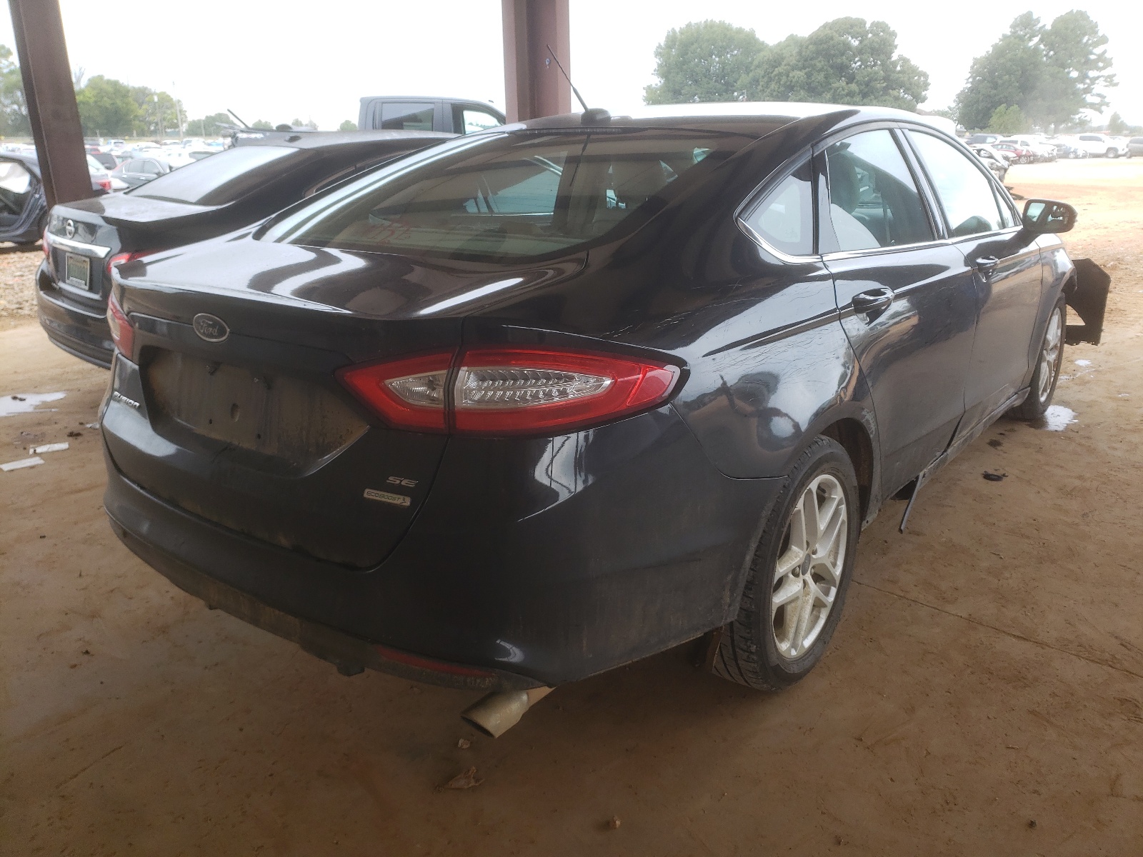 Photo 4 from auction – 2013 FORD FUSION SE with VIN 3FA6P0HR0DR382504