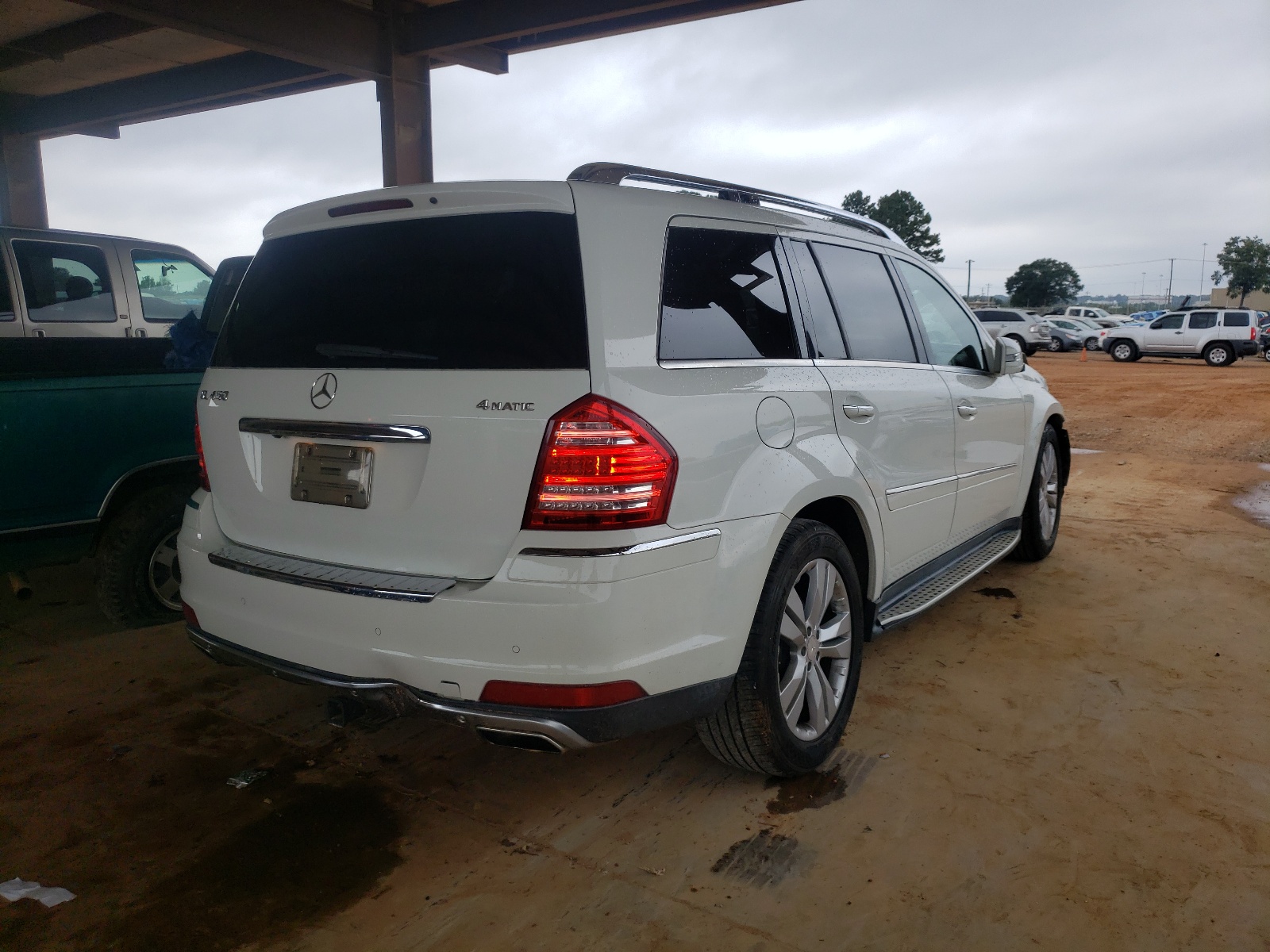 Photo 4 from auction – 2011 MERCEDES-BENZ GL 450 4MA with VIN 4JGBF7BE7BA680903