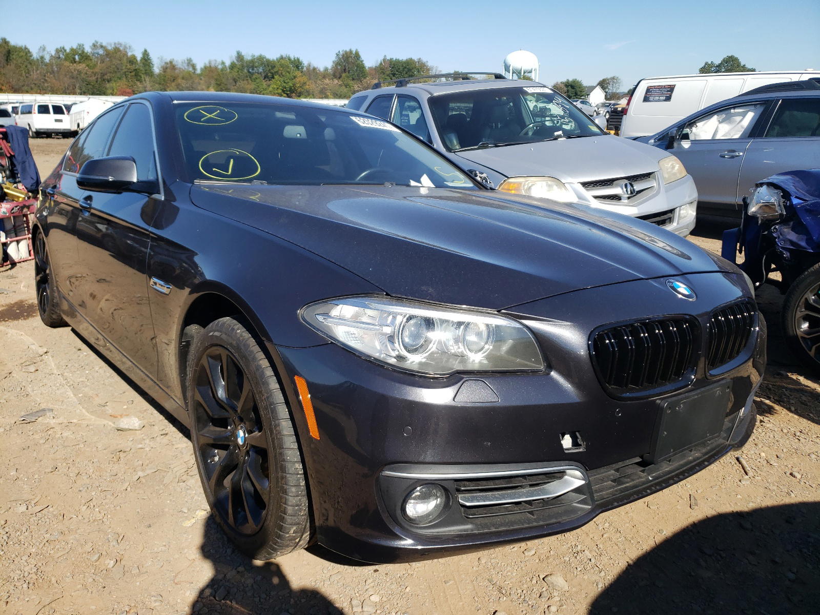 BMW 535 XI 2014 with VIN WBA5B3C50ED536825 - Photo from auction