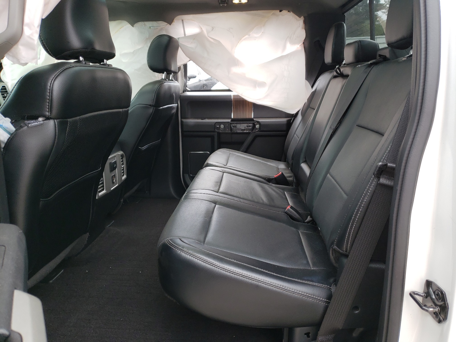 Photo 6 from auction – 2016 FORD F150 SUPER with VIN 1FTFW1EF5GFB85603