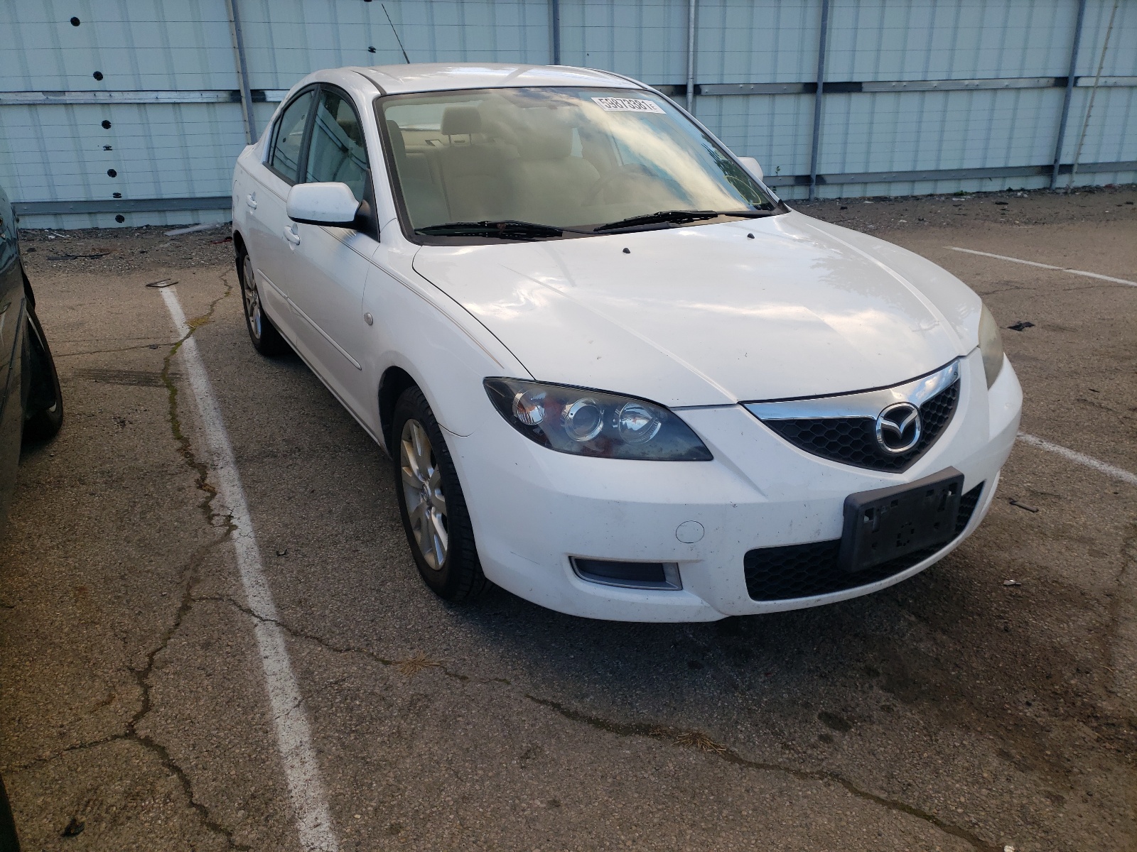 MAZDA 3 I 2008 с VIN JM1BK12FX81808131 - Фото с аукциона