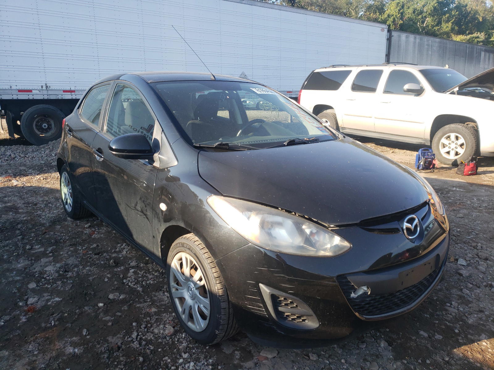 MAZDA MAZDA2 2012 with VIN JM1DE1KZXC0149508 - Photo from auction