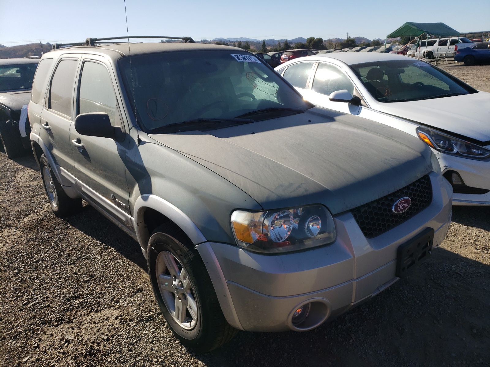 Photo 1 from auction – 2005 FORD ESCAPE HEV with VIN 1FMCU96H75KD54477