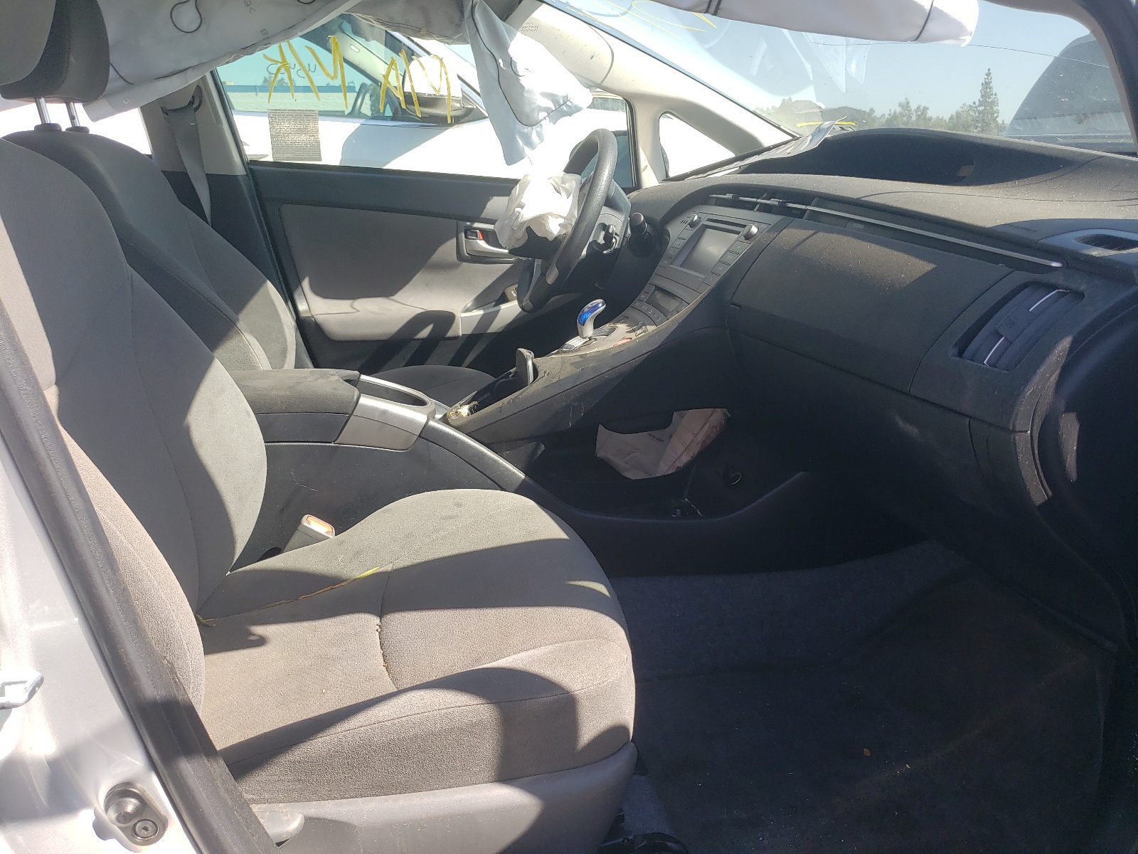 Zdjęcie 5 z aukcji – 2015 TOYOTA PRIUS z VIN JTDKN3DU8F1933916