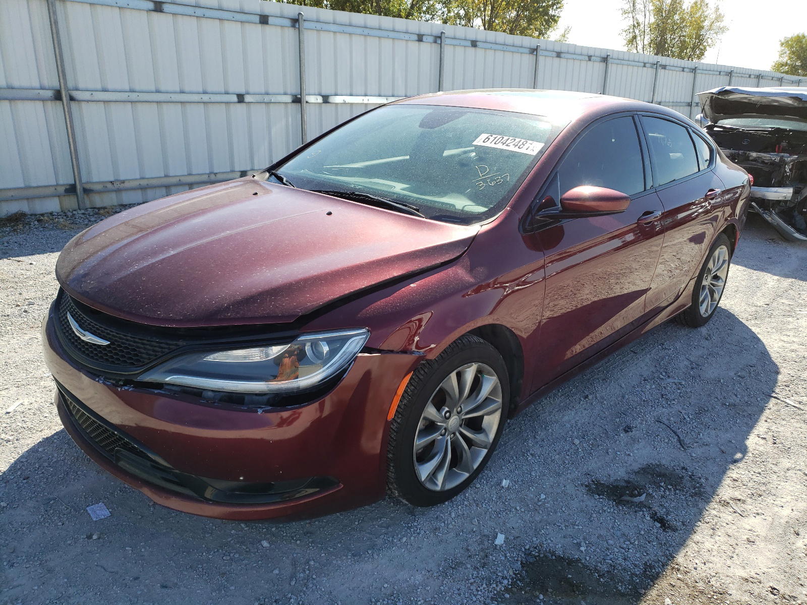 Photo 2 from auction – 2015 CHRYSLER 200 S with VIN 1C3CCCDG2FN543637