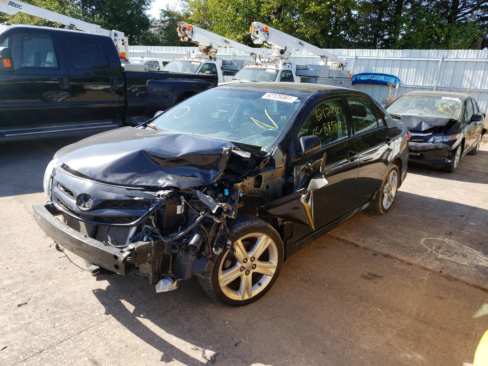 Photo 2 from auction – 2013 TOYOTA COROLLA BA with VIN 2T1BU4EE9DC124109
