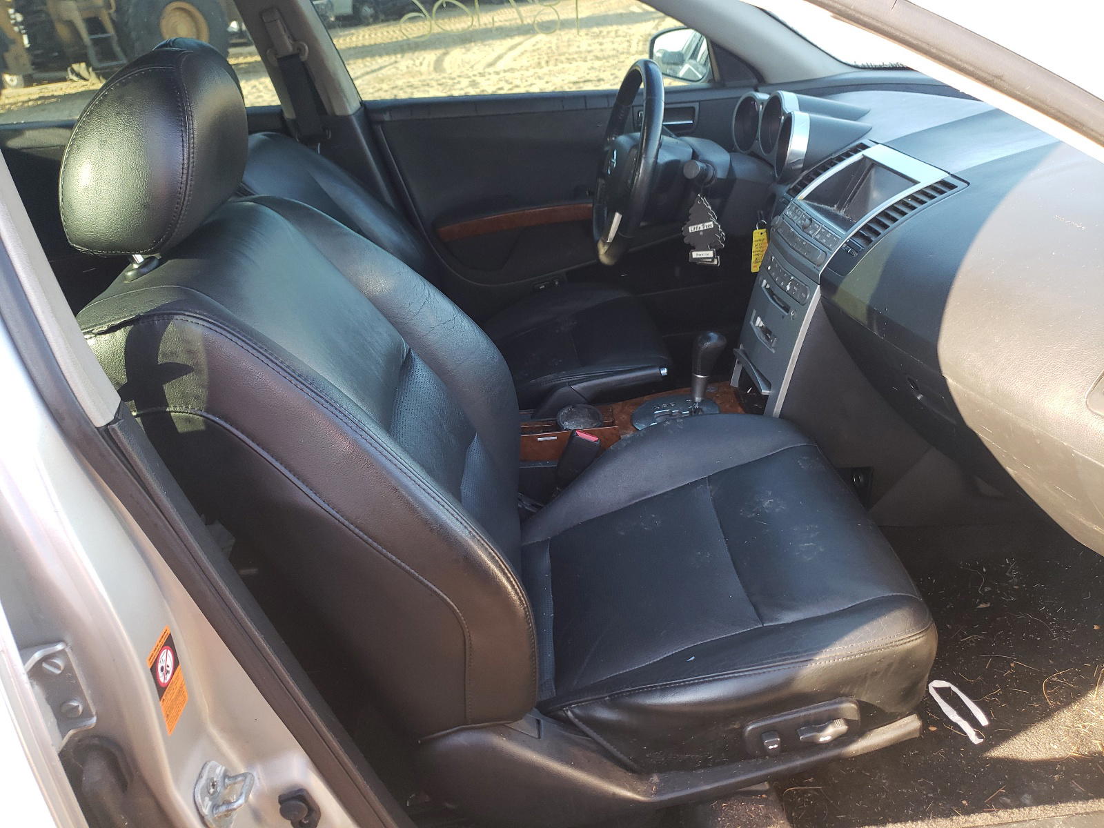Photo 5 from auction – 2005 NISSAN MAXIMA SE with VIN 1N4BA41E15C803595