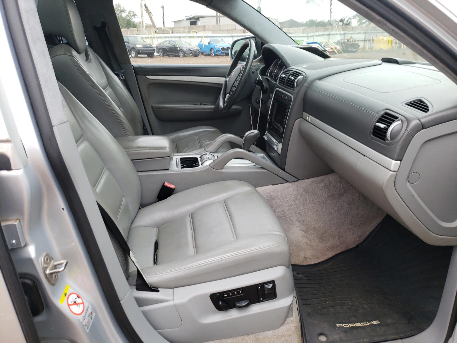 Photo 5 from auction – 2008 PORSCHE CAYENNE TU with VIN WP1AC29P98LA94346