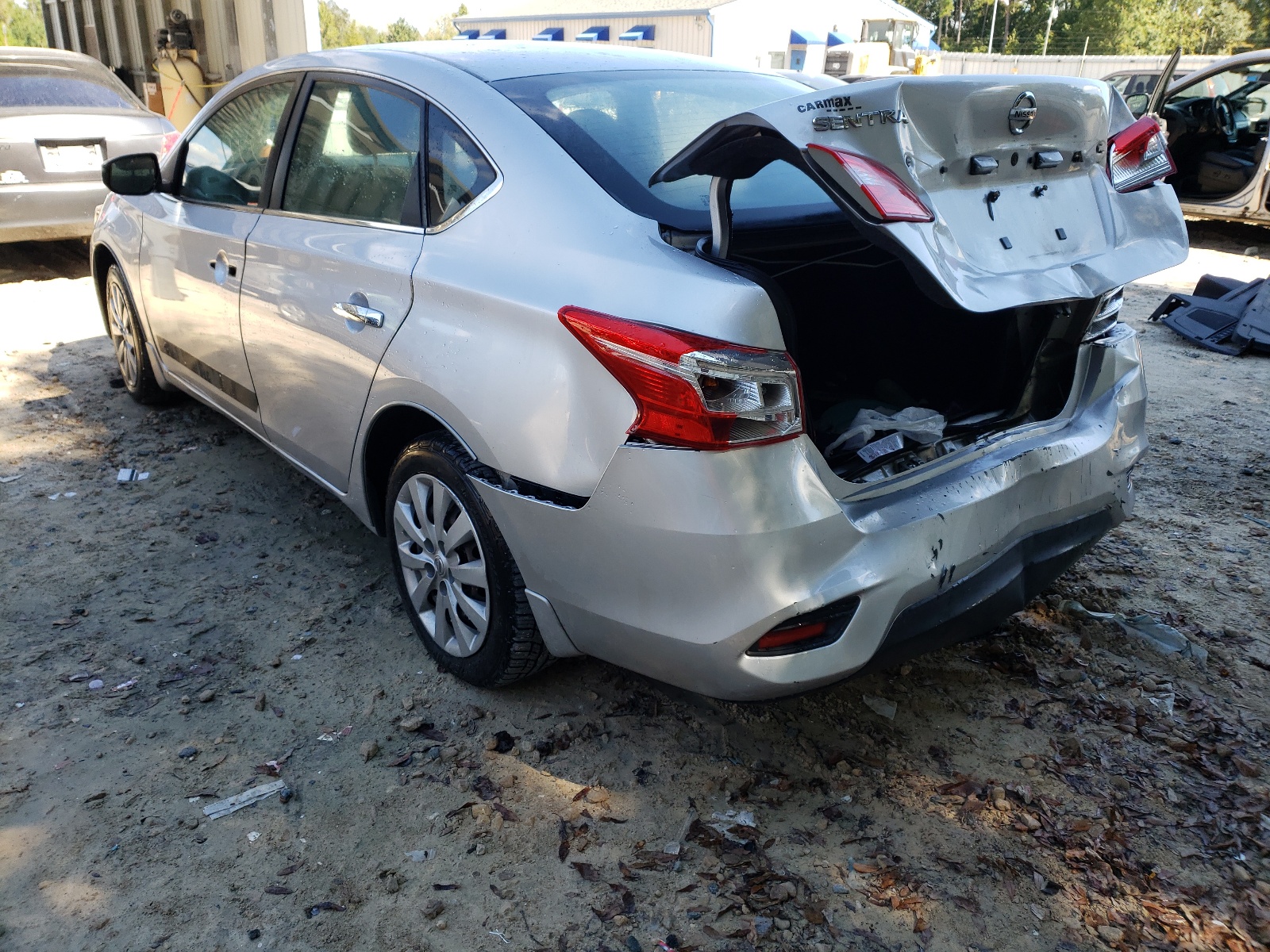 Photo 3 from auction – 2016 NISSAN SENTRA S with VIN 3N1AB7AP0GY284445