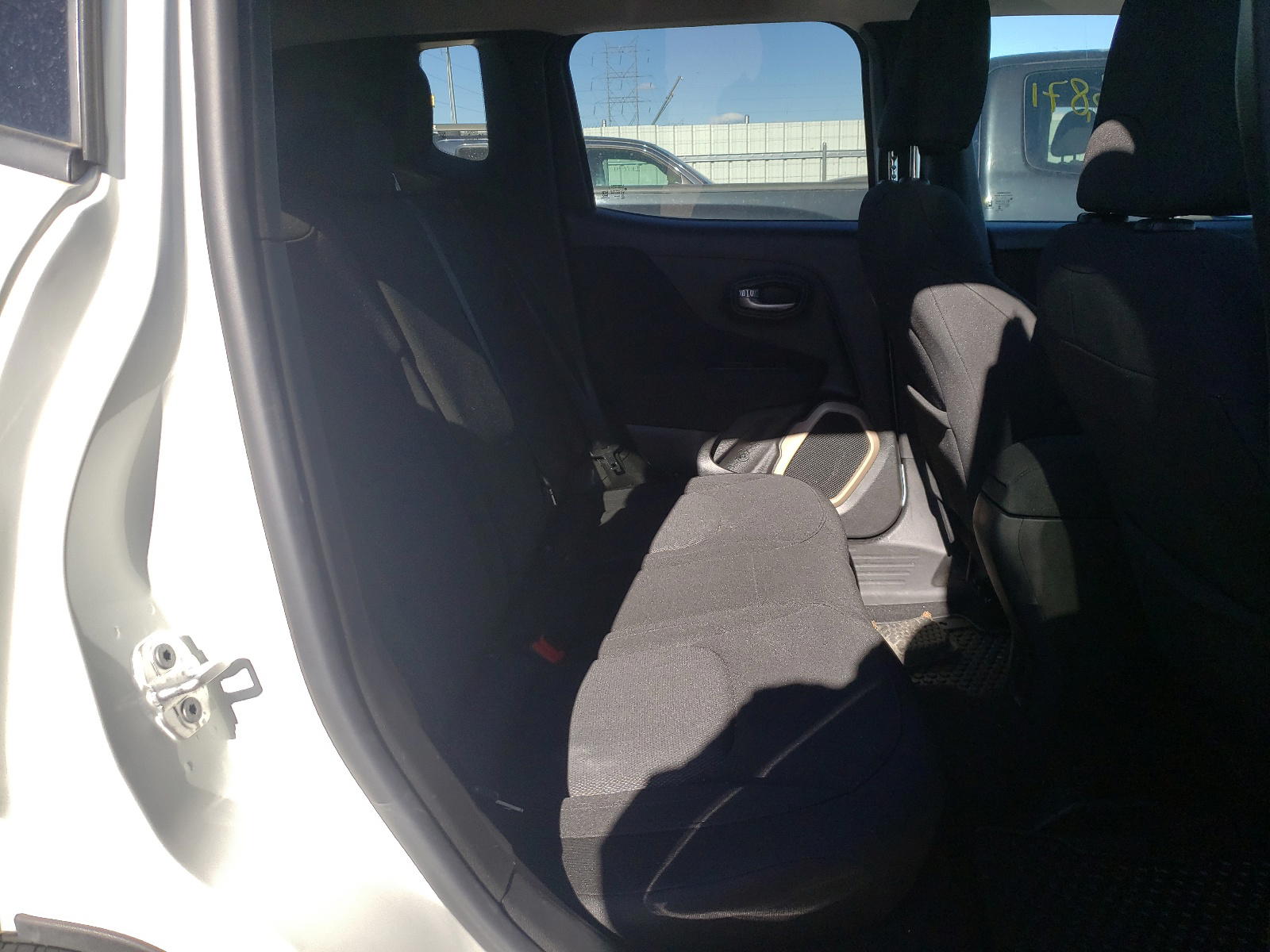 Photo 6 from auction – 2017 JEEP RENEGADE L with VIN ZACCJBBB9HPG42341