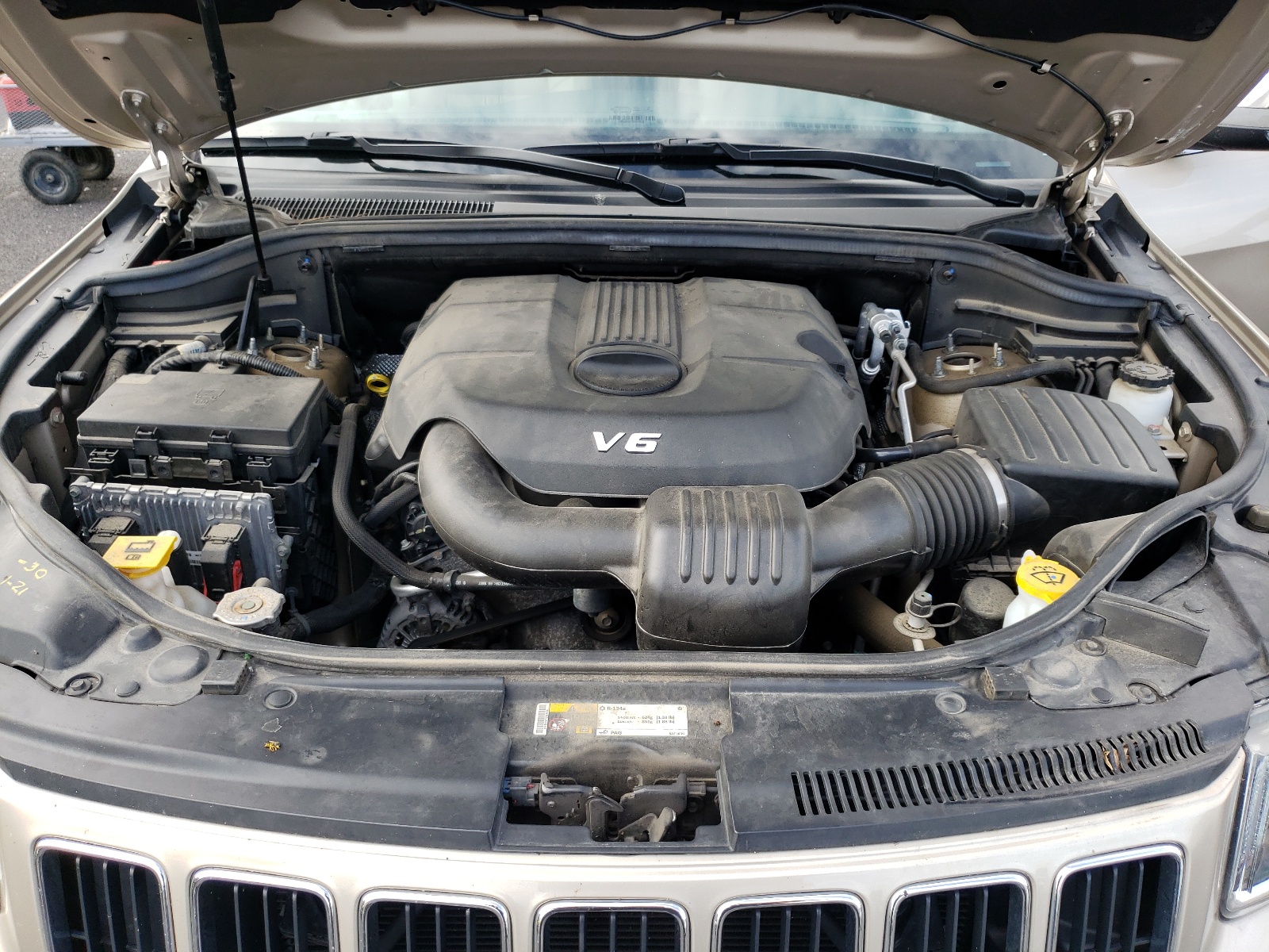 Photo 7 from auction – 2014 JEEP GRAND CHER with VIN 1C4RJFBG4EC308294