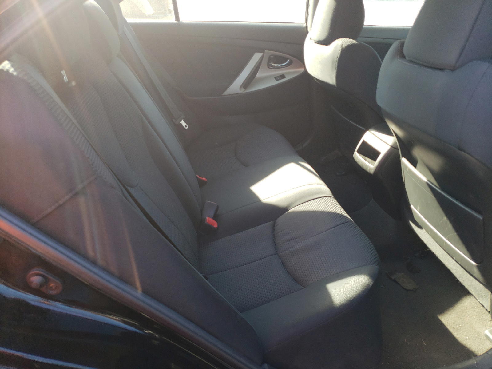 Photo 6 from auction – 2011 TOYOTA CAMRY BASE with VIN 4T1BF3EKXBU730394