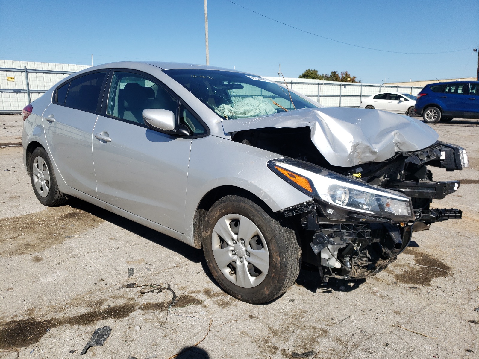 KIA FORTE LX 2017 with VIN 3KPFK4A73HE062454 - Photo from auction