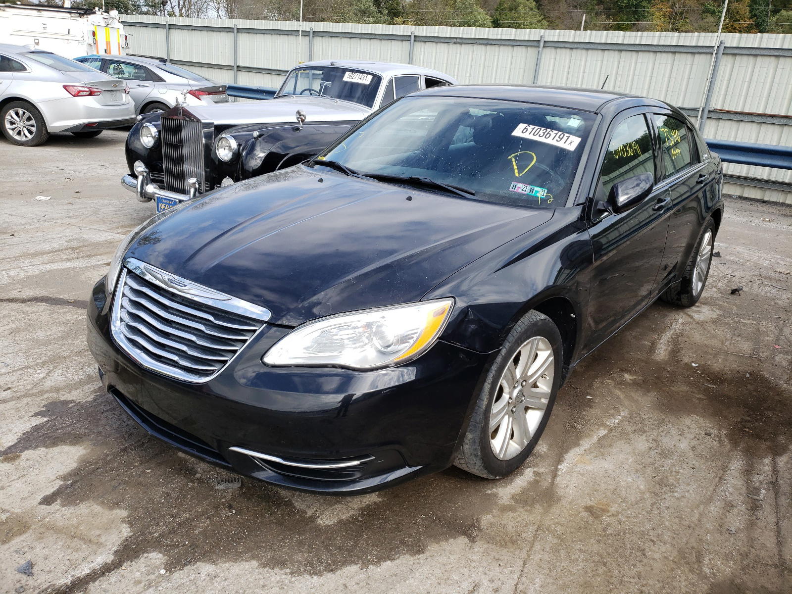 Photo 2 from auction – 2011 CHRYSLER 200 TOURIN with VIN 1C3BC1FB2BN611656