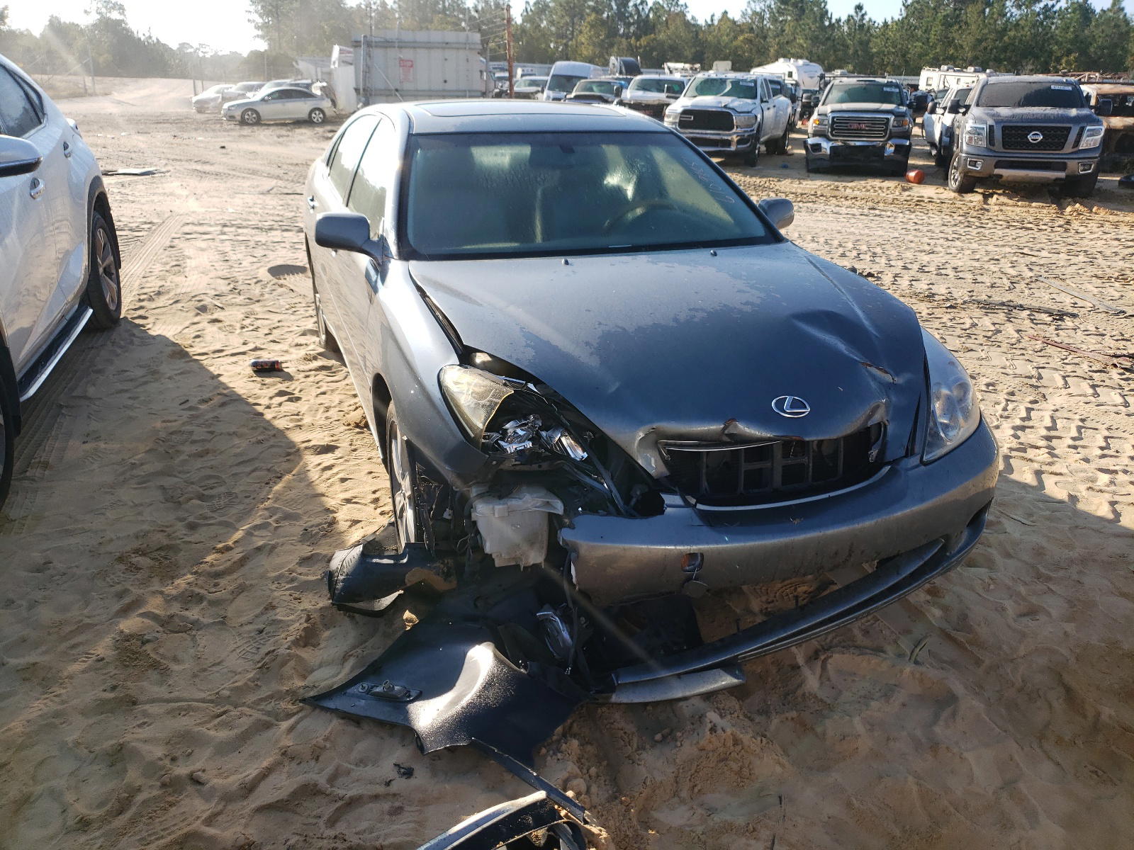 LEXUS ES 330 2006 with VIN JTHBA30GX65155105 - Photo from auction