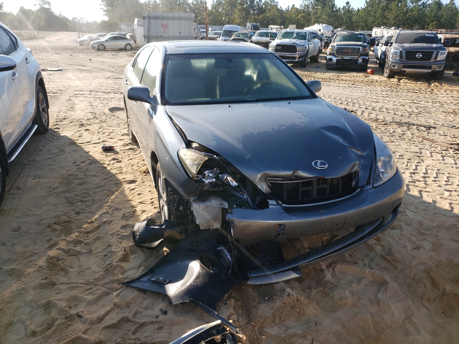 LEXUS ES 330 2006 مع رقم تعريف المركبة JTHBA30GX65155105 - صورة من المزاد