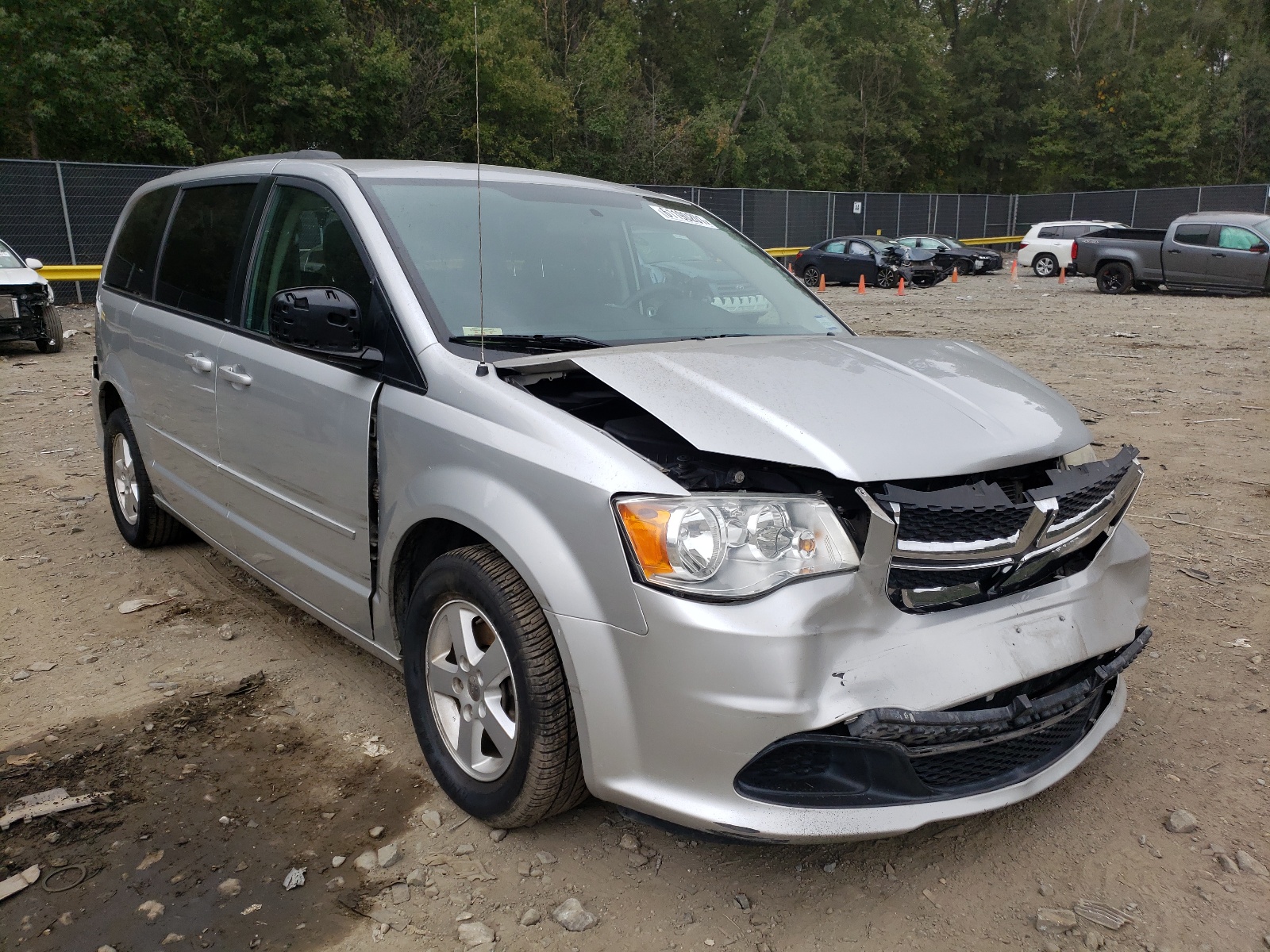 صورة رقم 1 من المزاد - 2012 DODGE GRAND CARA مع VIN 2C4RDGCG3CR236357