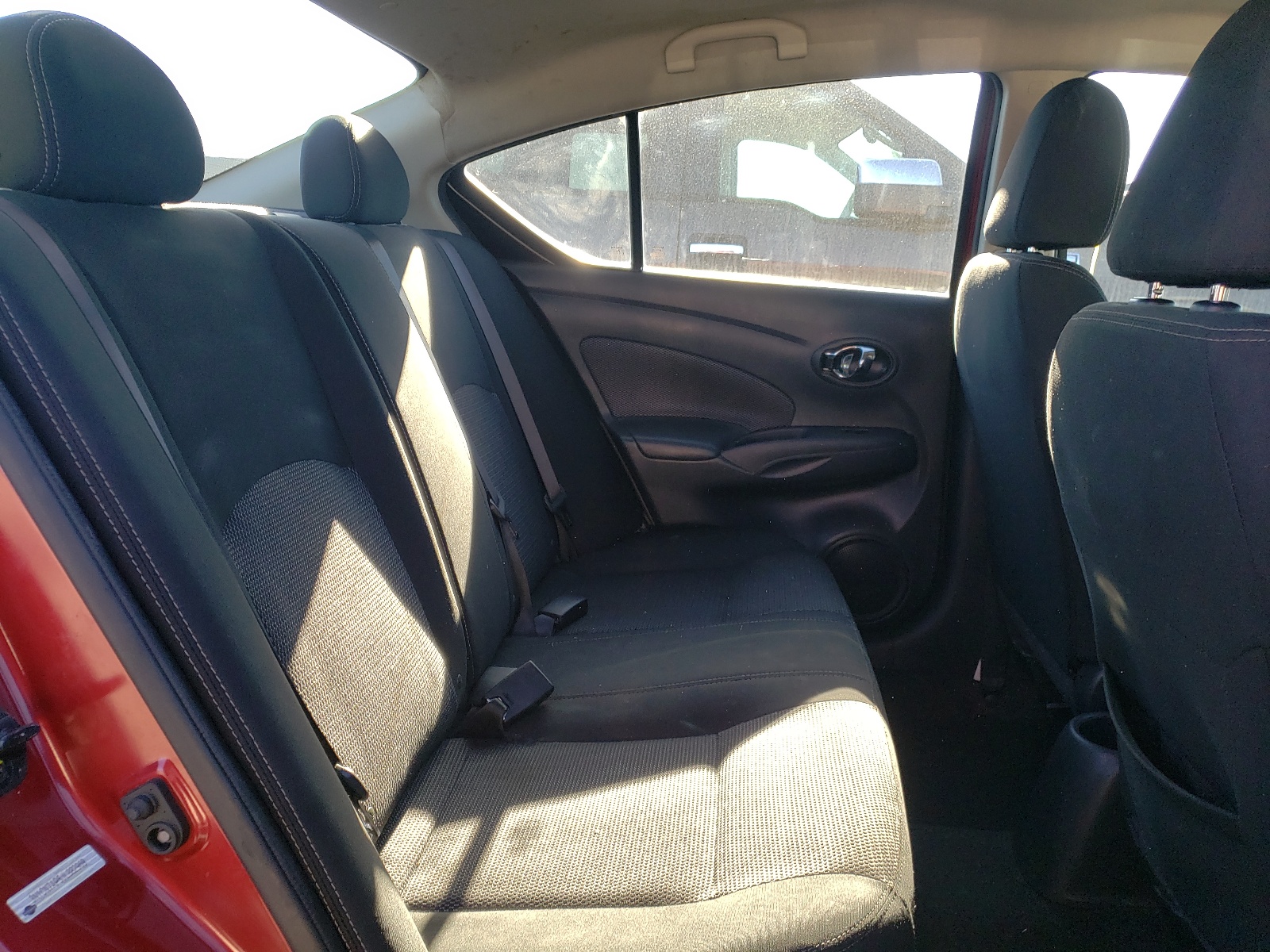 Photo 6 from auction – 2018 NISSAN VERSA S/S with VIN 3N1CN7AP5JL882969