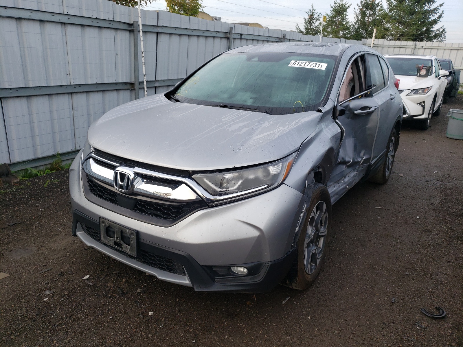 Photo 2 from auction – 2018 HONDA CR-V EX with VIN 2HKRW2H50JH125652