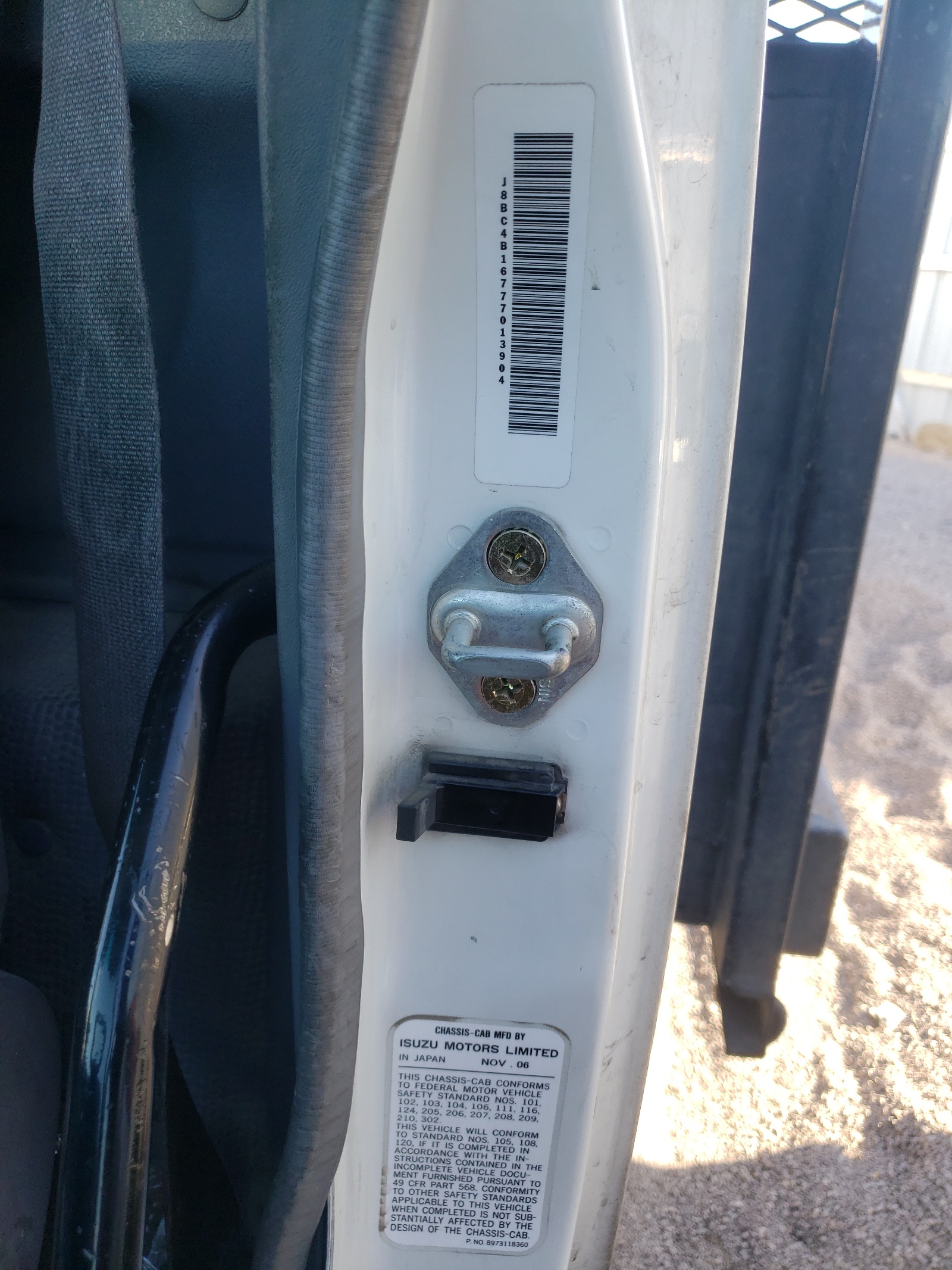Photo 10 from auction – 2007 CHEVROLET TILT MASTE with VIN J8BC4B16777013904