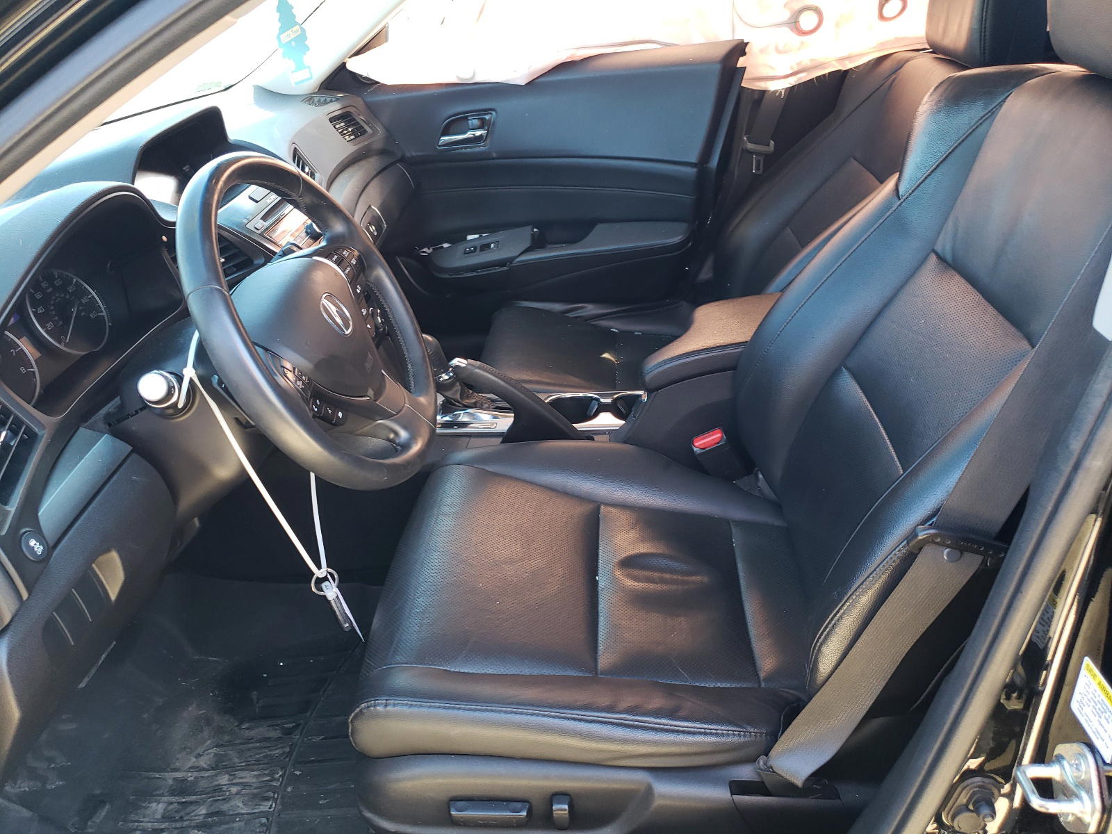 Photo 5 from auction – 2014 ACURA ILX 20 TEC with VIN 19VDE1F71EE007270