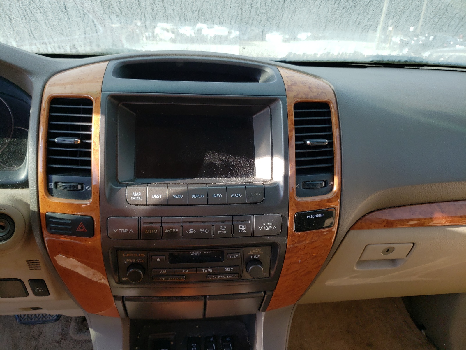 Photo 9 from auction – 2003 LEXUS GX 470 with VIN JTJBT20X430008659
