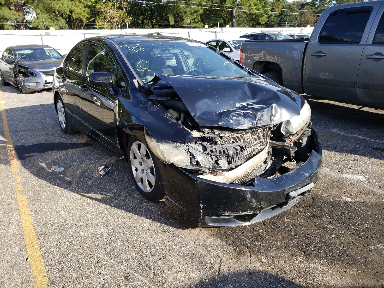 HONDA CIVIC LX 2009 with VIN 19XFA16579E049104 - Photo from auction