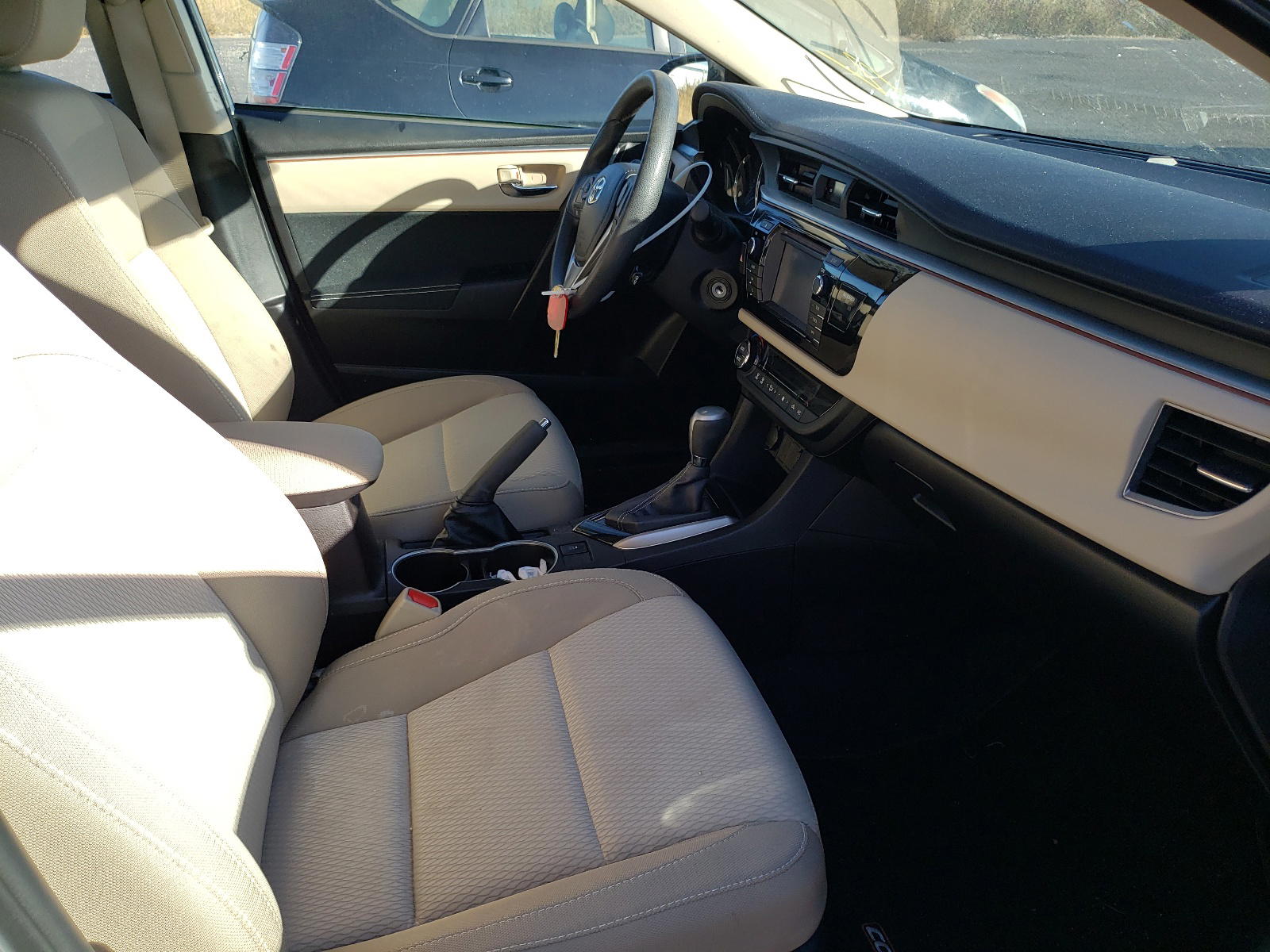 Photo 5 from auction – 2016 TOYOTA COROLLA EC with VIN 5YFBPRHE8GP413051