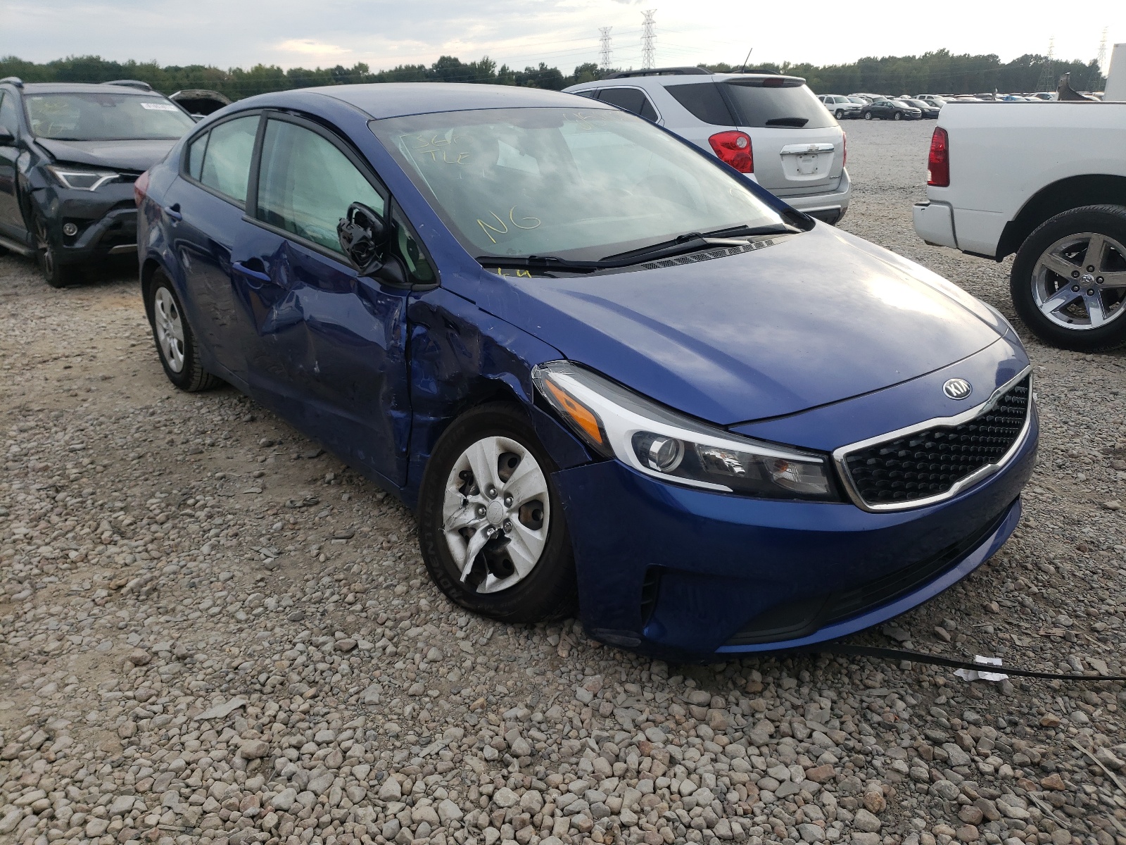 Photo 1 from auction – 2018 KIA FORTE LX with VIN 3KPFK4A71JE167726