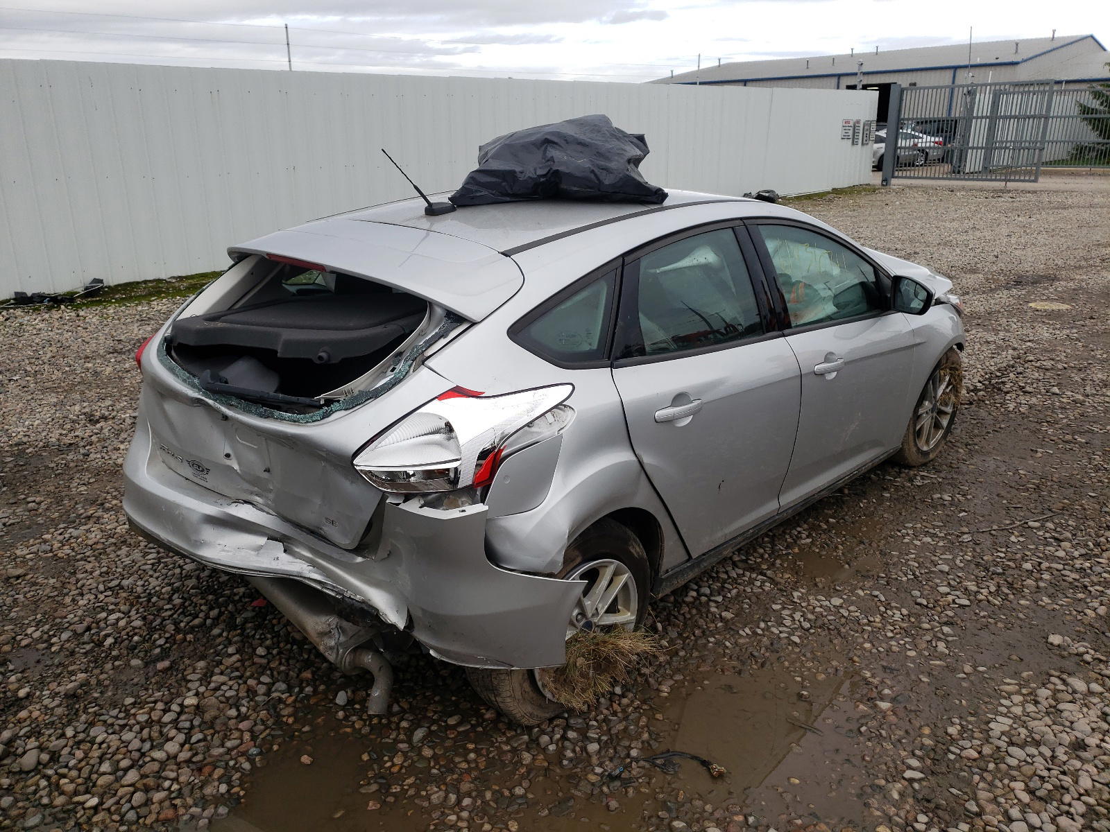 Photo 4 from auction – 2018 FORD FOCUS SE with VIN 1FADP3K22JL258605