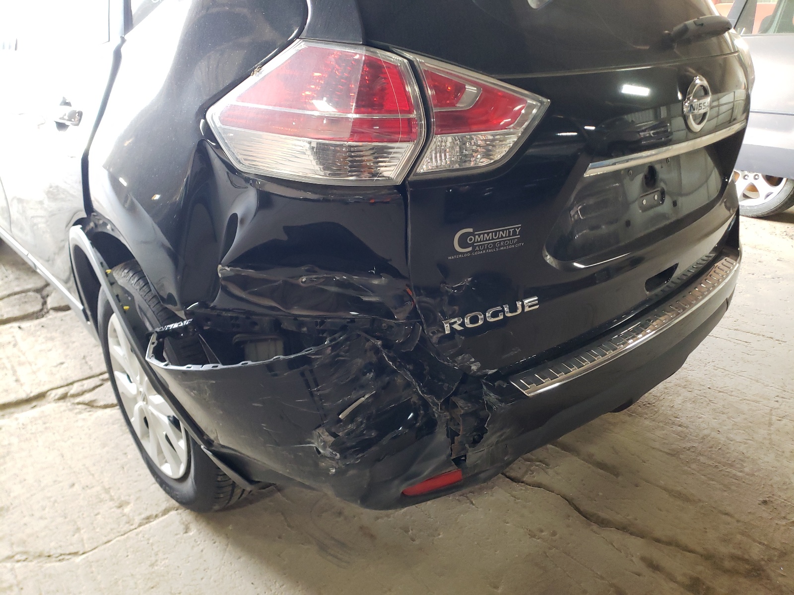 Photo 9 from auction – 2014 NISSAN ROGUE with VIN 5N1AT2MT0EC870456