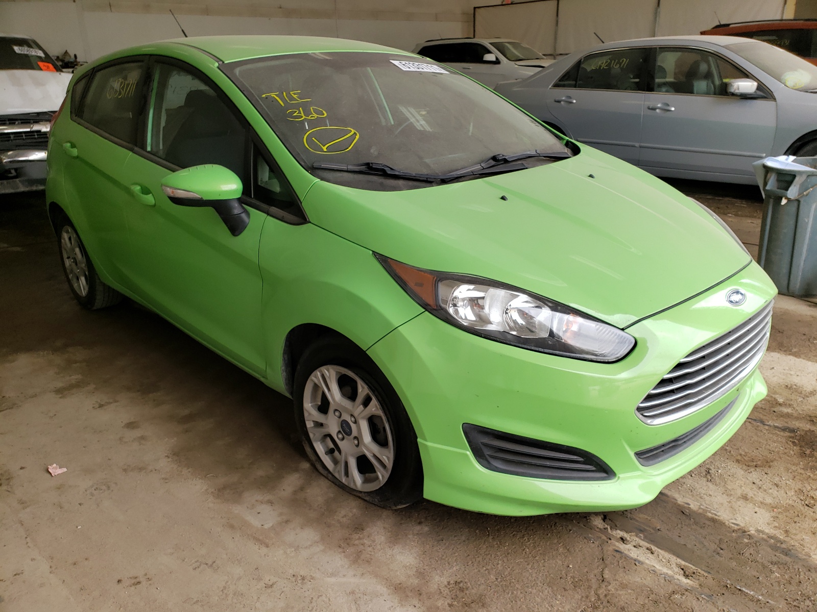 FORD FIESTA SE 2015 with VIN 3FADP4EJ6FM105675 - Photo from auction
