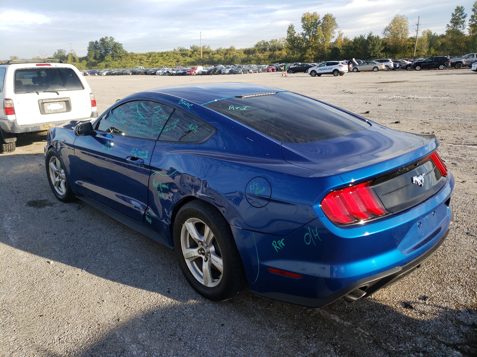 Photo 3 from auction – 2018 FORD MUSTANG with VIN 1FA6P8TH5J5184688