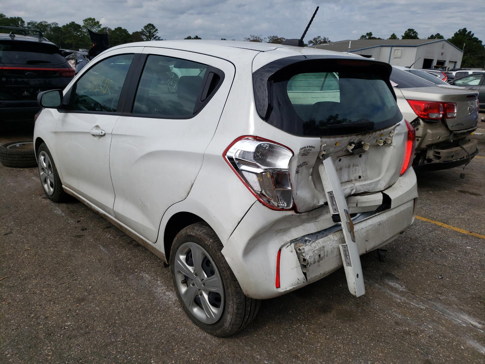 Photo 3 from auction – 2020 CHEVROLET SPARK LS with VIN KL8CB6SA9LC453464
