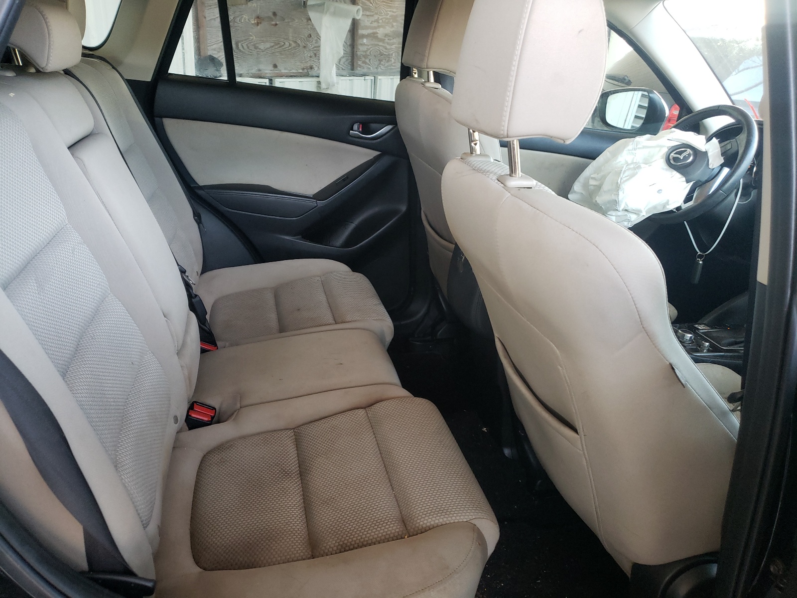 Photo 6 from auction – 2016 MAZDA CX-5 TOURI with VIN JM3KE2CY3G0778267