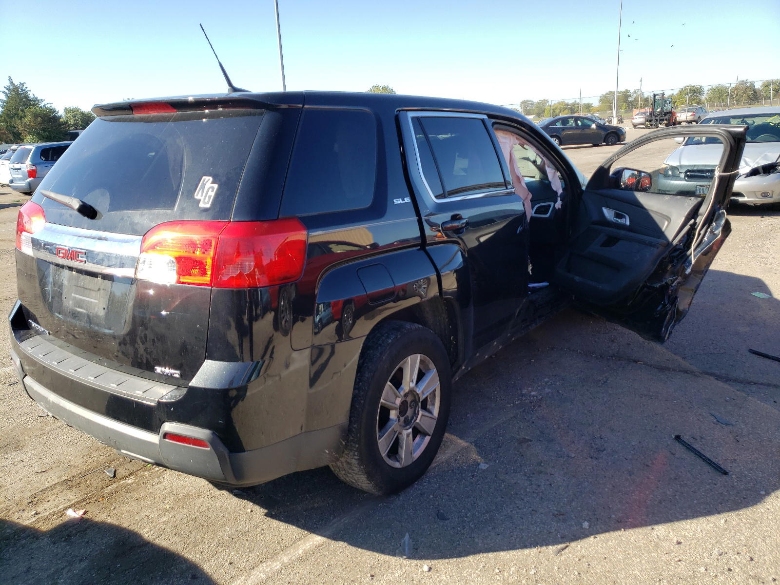 Photo 4 from auction – 2011 GMC TERRAIN SL with VIN 2CTFLREC4B6249036