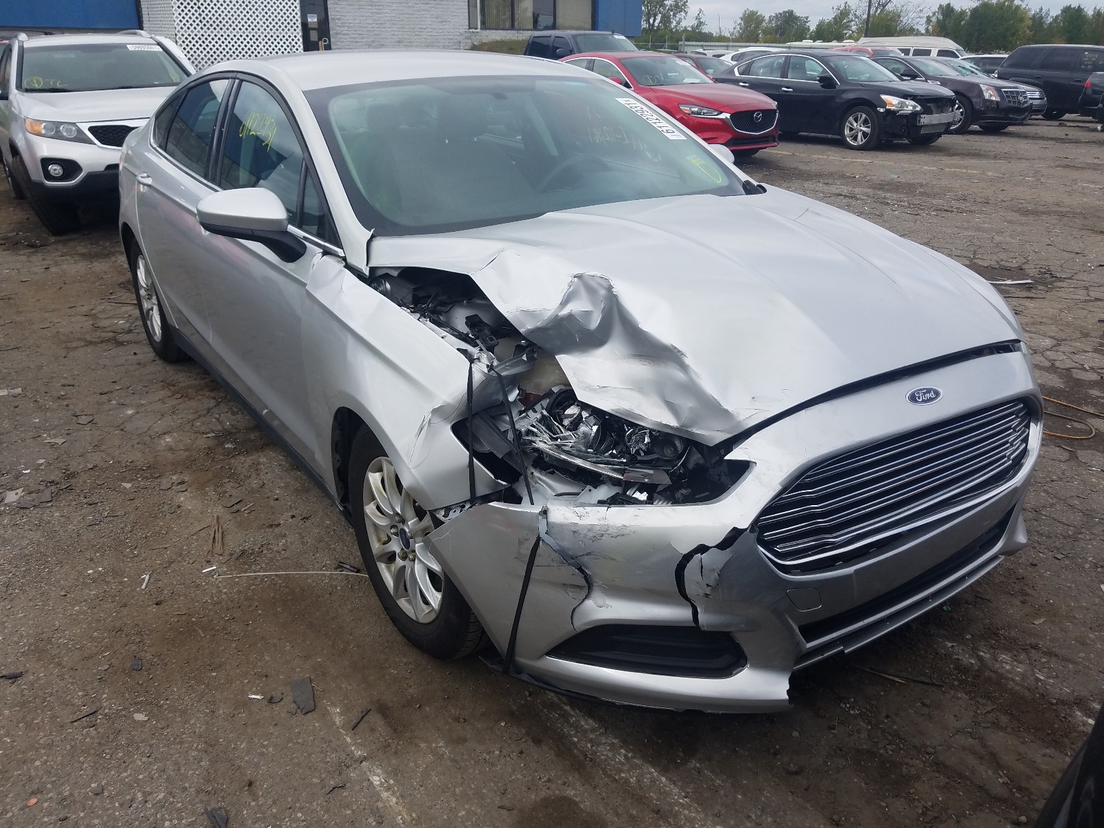 Photo 1 from auction – 2016 FORD FUSION S with VIN 1FA6P0G72G5109023