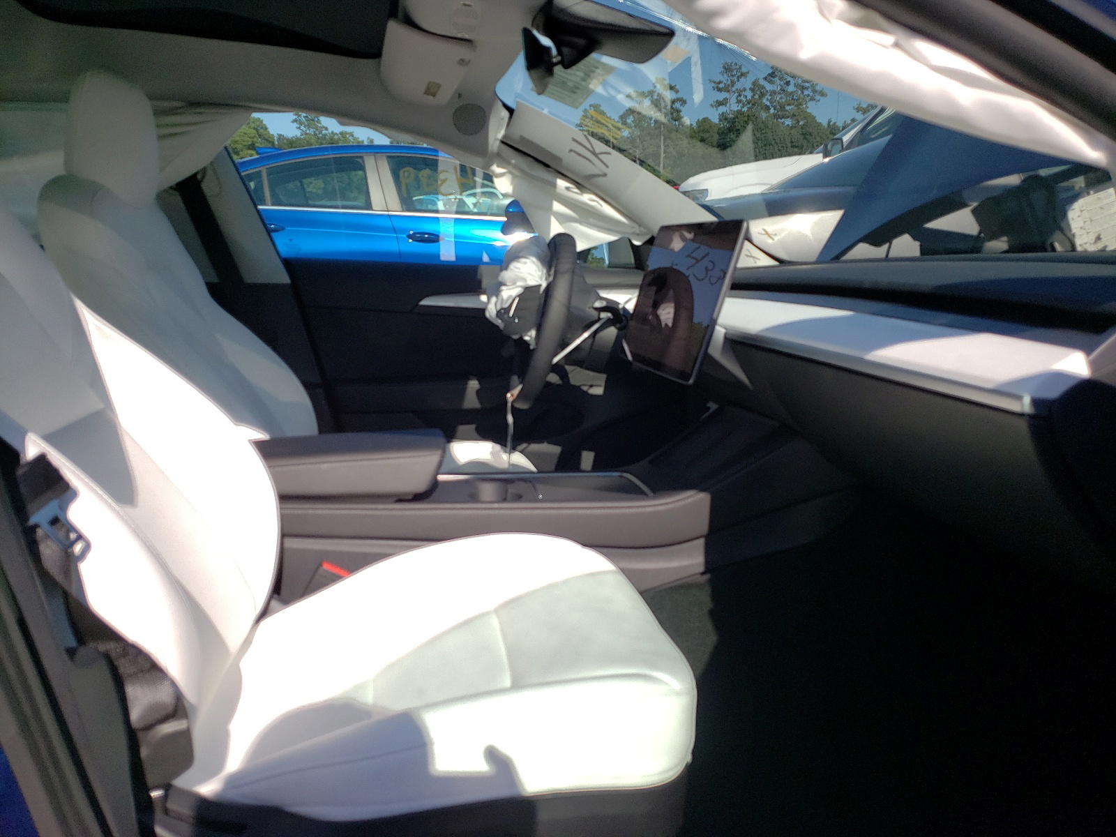 Photo 5 from auction – 2021 TESLA MODEL 3 with VIN 5YJ3E1EB5MF990259