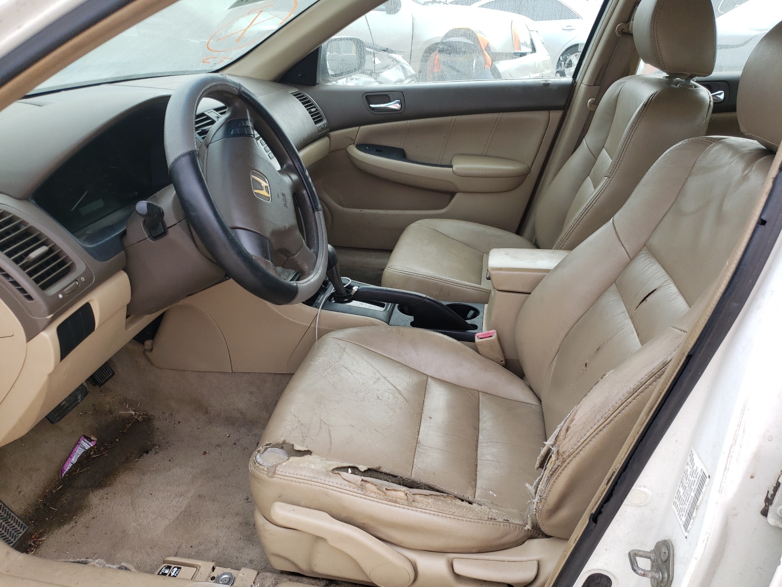 Photo 5 from auction – 2007 HONDA ACCORD VAL with VIN 1HGCM56127A021128