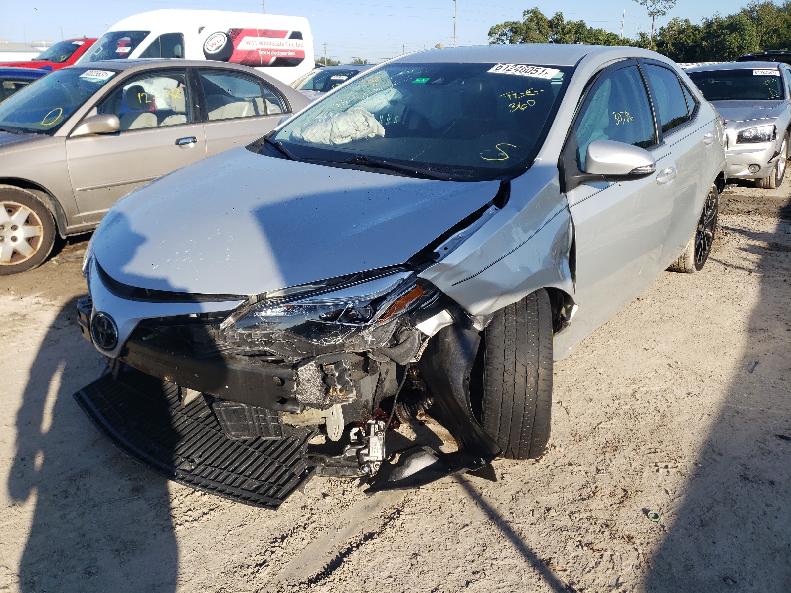 Photo 2 from auction – 2019 TOYOTA COROLLA L with VIN 5YFBURHE9KP879279