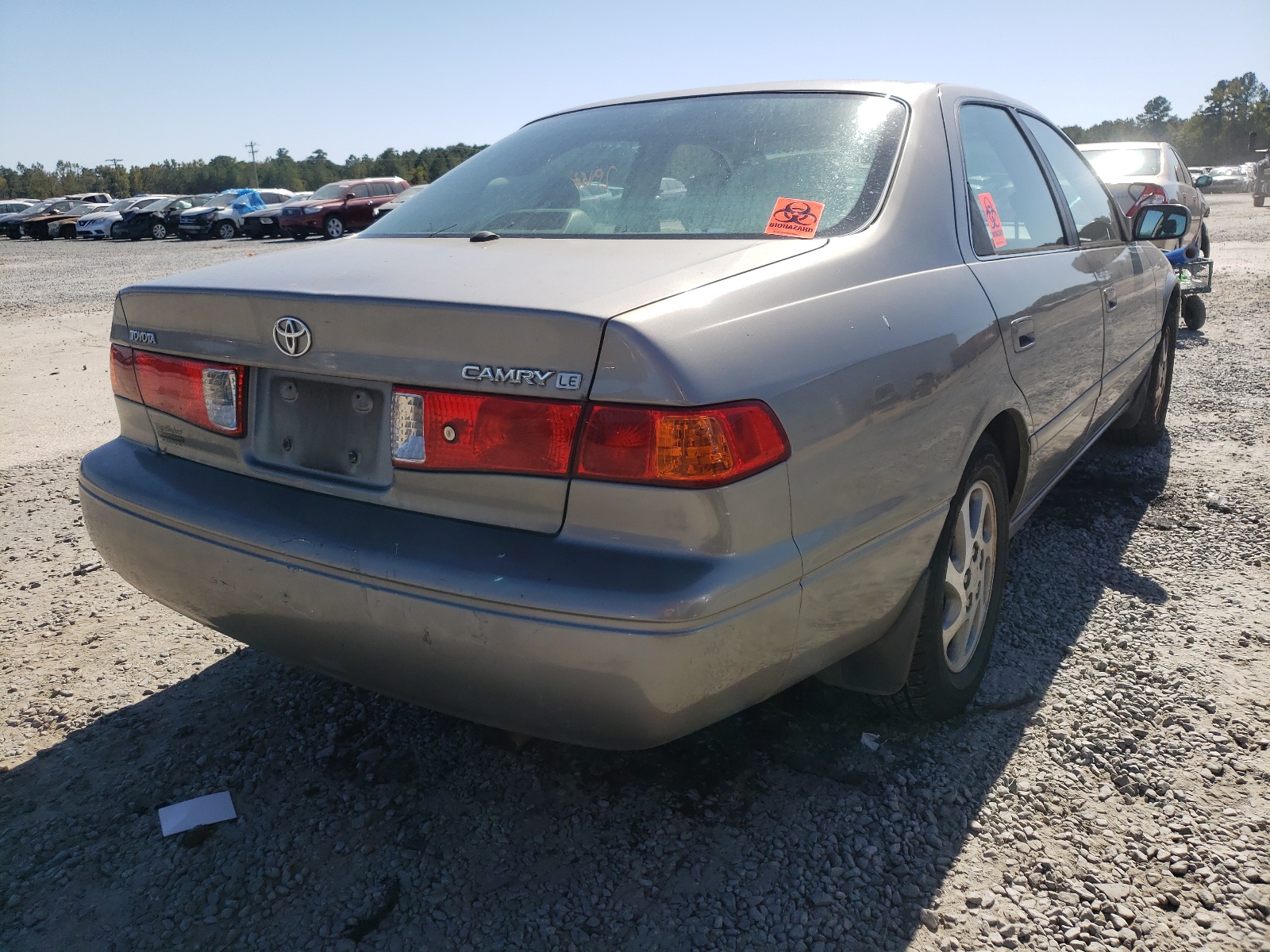 Photo 4 from auction – 2001 TOYOTA CAMRY CE with VIN 4T1BG28K01U099544